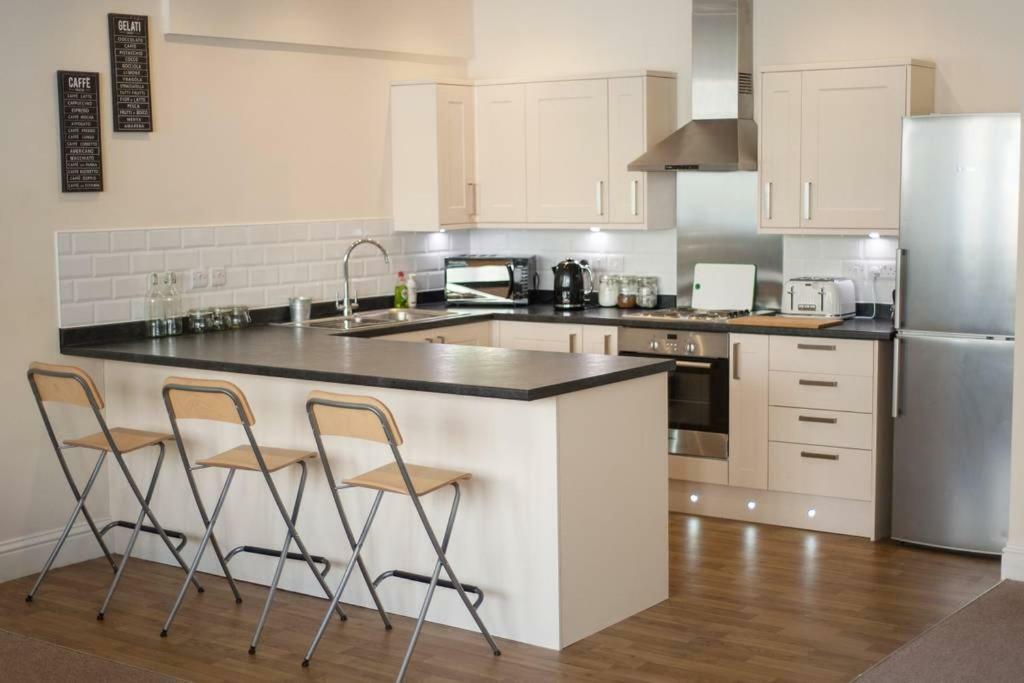 The Broadmead Forest - Spacious City Centre 3Bdr Apartment Bristol Exterior foto
